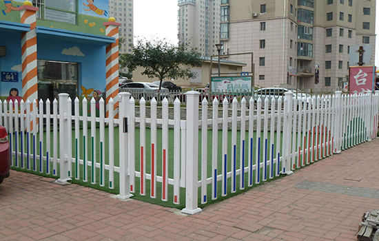 幼兒園<a href=http://m.lhxxft.cn target=_blank class=infotextkey>圍欄</a>